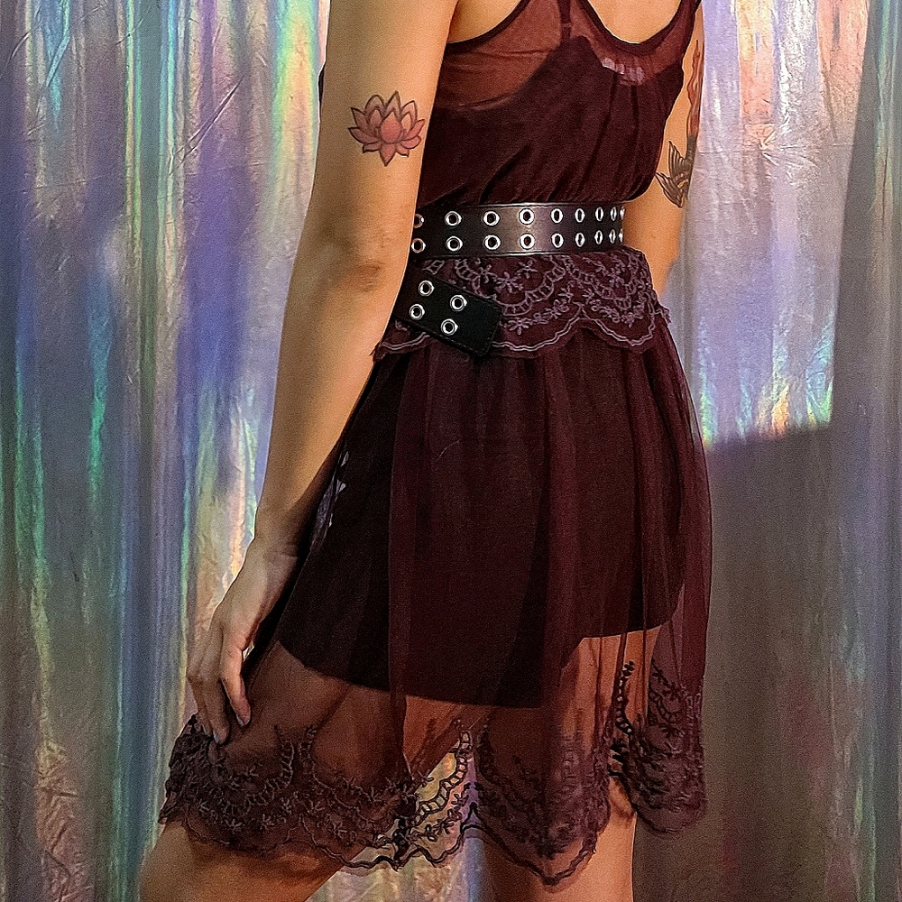 💸🚫SOLD🚫💸🖤Crimson Lace Dress🖤
